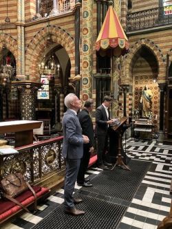 Opening in de basiliek OLV van het Heilig Hart